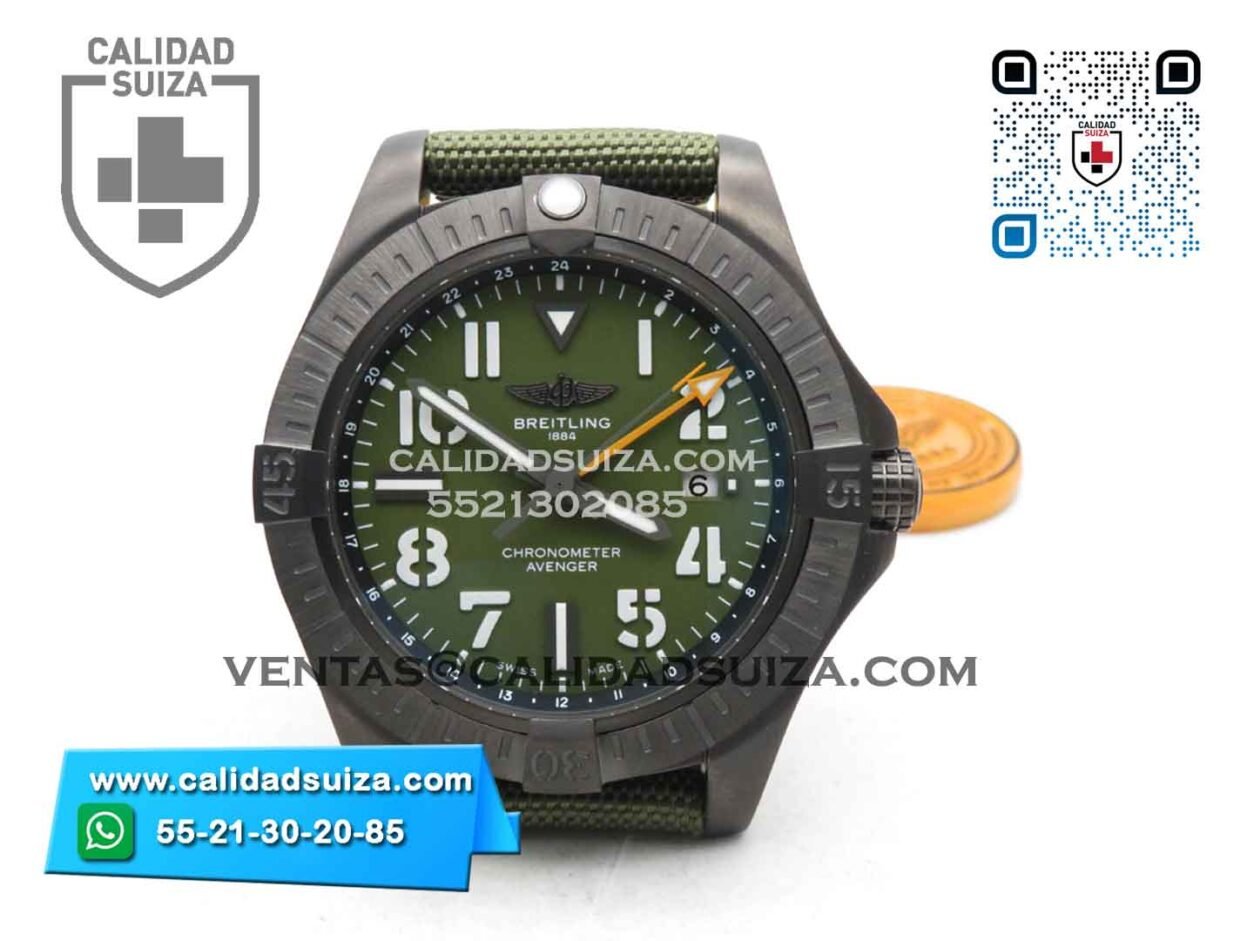 Breitling Avenger GMT 45mm